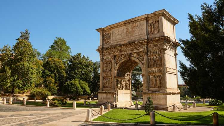 Arco di Traiano Benevento