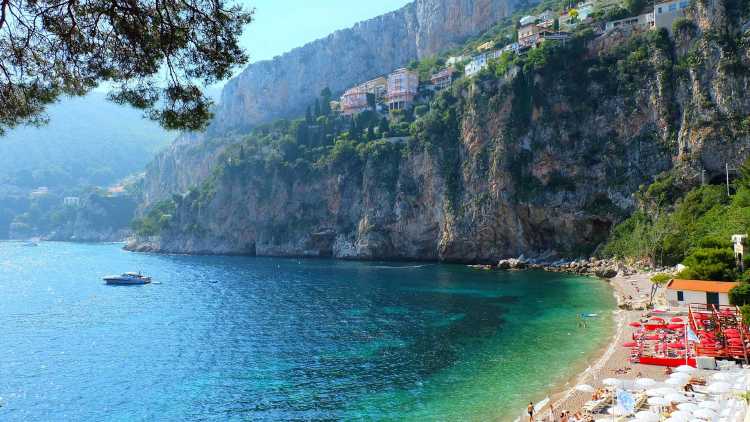 La plage de la Mala, au Cap d’Ail (06)