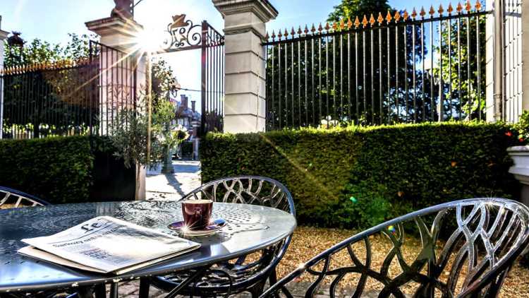 Gastronomie restaurants Savoyards fontainebleau traditionnel