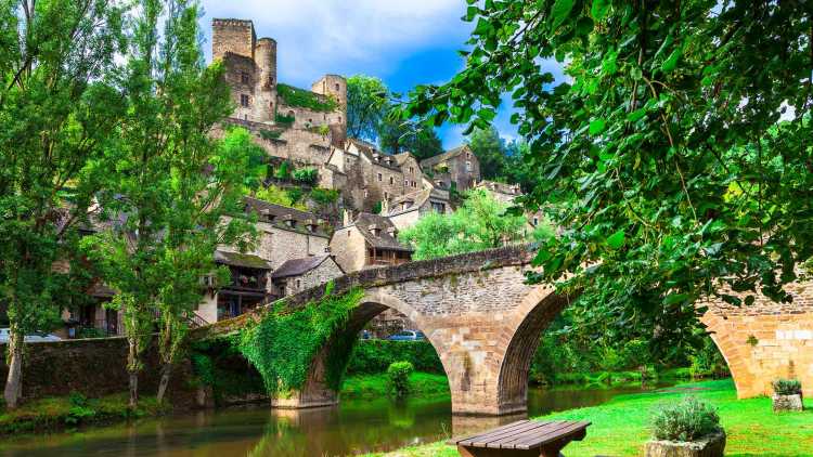 Sur Francia Belcastel