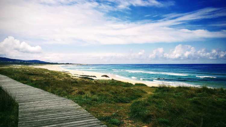 Playa de Cabío-Lombiña