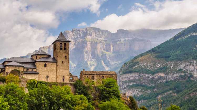 Pueblos bonitos en Huesca: Torla