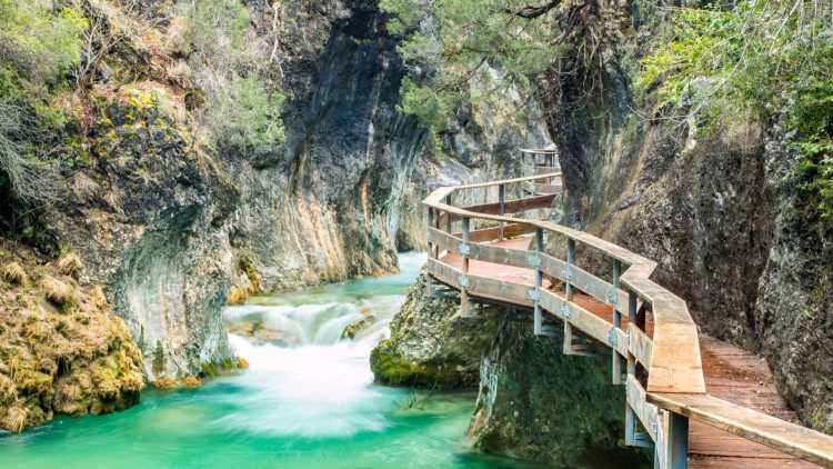 La Ruta del Río Borrosa es imprescindible si vas a visitar Cazorla.