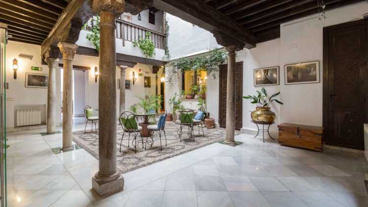 Que ver en Granada: Casa del Capitel Nazarí