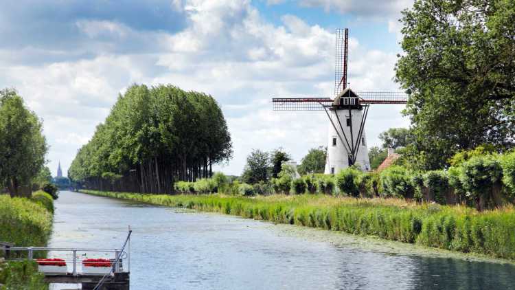 De Damse Vaart in Damme