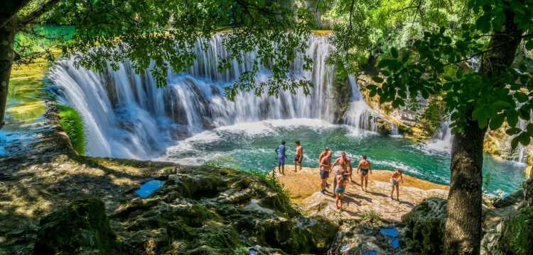 Cascade sur la vis, st-laurent-le-minier 